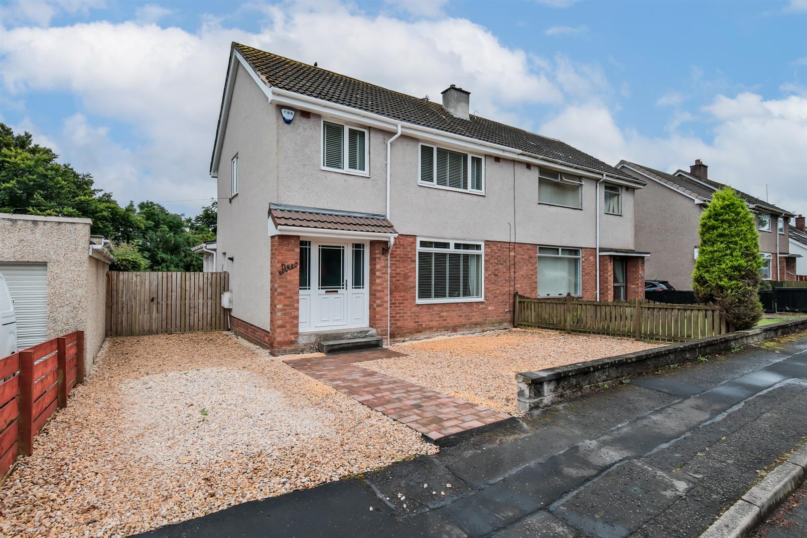 Hillfoot Avenue, Wishaw